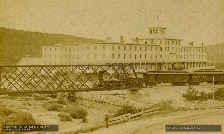Stereoview: Fabyan House and Portland & Ogdensburg Railroad, White Mountains